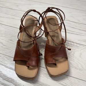Elegant Brown Leather Heels